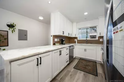  810 E Washington Ave #Unit E, Escondido, CA 92025 - Photo 9