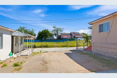  5242-48 Imperial Ave, Sd, CA 92114 - Photo 9