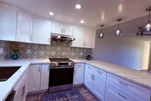 6677 Paseo Del Norte, Carlsbad, CA 92011 - Photo 11