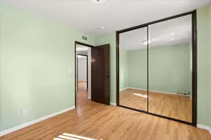 11518 205th St, Lakewood, CA 90715 - Photo 23