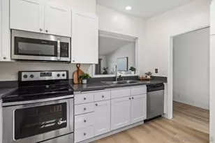 8860 Villa La Jolla, La Jolla, CA 92037 - Photo 21