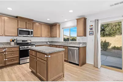  24060 Raptor Way, Lake Elsinore, CA 92532 - Photo 5