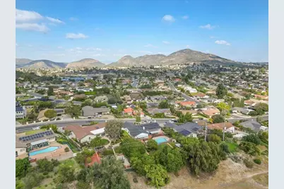  6641 Murray Park Drive, San Diego, CA 92120 - Photo 5