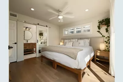  822 Seagirt Ct, San Diego, CA 92109 - Photo 9