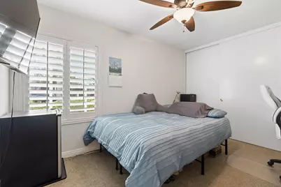  670 Kumquat Way, Oceanside, CA 92058 - Photo 15