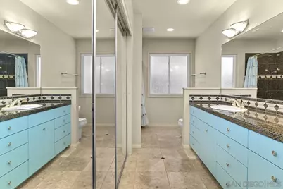  2939 Governor Drive, San Diego, CA 92122 - Photo 17