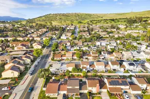 1725 Glenridge Cir, West Covina, CA 91792 - Photo 37