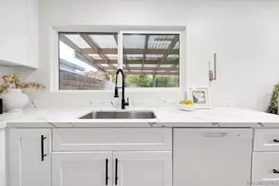  1725 Glenridge Cir, West Covina, CA 91792 - Photo 13