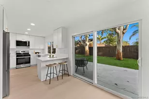 1215 Armstrong Cir, Escondido, CA 92027 - Photo 13