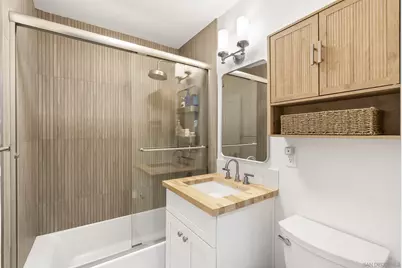  7319 Cuvier St, La Jolla, CA 92037 - Photo 27