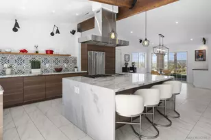 13966 Avenida Del Charro, El Cajon, CA 92021 - Photo 17