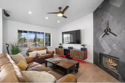  13966 Avenida Del Charro, El Cajon, CA 92021 - Photo 7