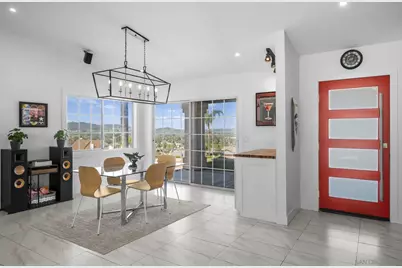  13966 Avenida Del Charro, El Cajon, CA 92021 - Photo 9