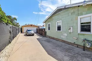 4215-17 Sycamore Dr, San Diego, CA 92105 - Photo 53