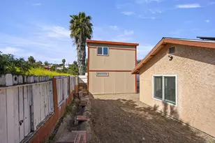 2038 Siegle Dr, Lemon Grove, CA 91945 - Photo 35