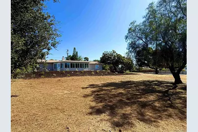  1940 W El Norte Parkway, Escondido, CA 92026 - Photo 3