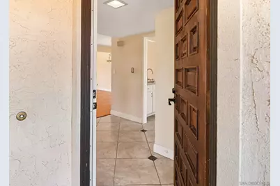  2506 Navarra Drive #623, Carlsbad, CA 92009 - Photo 5