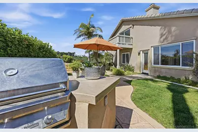  917 Anatra Ct, Carlsbad, CA 92011 - Photo 43