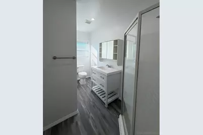  325 W 83rd St, Los Angeles, CA 90003 - Photo 13