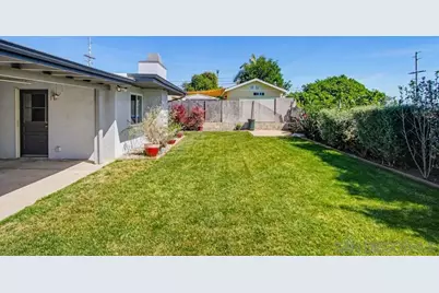  4231 Thomas St, Oceanside, CA 92056 - Photo 17
