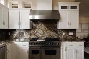 3435 Dickens St, San Diego, CA 92106 - Photo 11