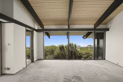  7105 Country Club Dr, La Jolla, CA 92037 - Photo 15