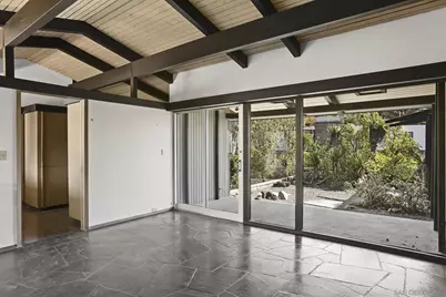  7105 Country Club Dr, La Jolla, CA 92037 - Photo 19