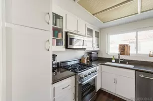 895 Connors Ct, Claremont, CA 91711 - Photo 9