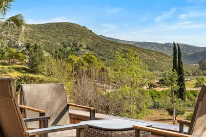  1951 Cloverdale Rd, Escondido, CA 92027 - Photo 65