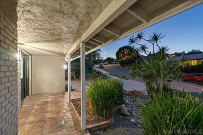  5512 Horse Ridge Way, Bonita, CA 91902 - Photo 5