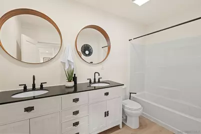  2718 Ridgeway Dr, National City, CA 91950 - Photo 3