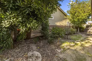 9093 Filaree Ct, Corona, CA 92883 - Photo 23