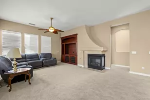 9093 Filaree Ct, Corona, CA 92883 - Photo 9