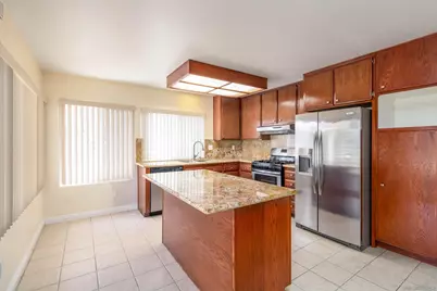  10385 Cheviot Ct, San Diego, CA 92126 - Photo 5