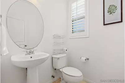  790 Harbor Cliff Way #183, Oceanside, CA 92054 - Photo 9