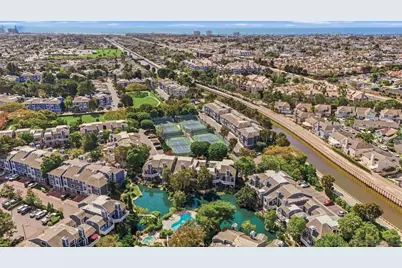  20321 Tidepool Cir #205, Huntington Beach, CA 92646 - Photo 5