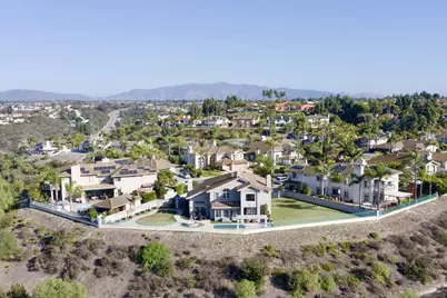  454 Acero Pl, Chula Vista, CA 91910 - Photo 41