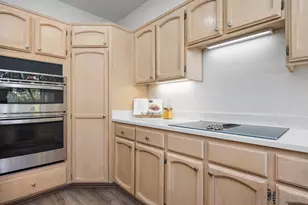 5125 Renaissance Ave, San Diego, CA 92122 - Photo 15