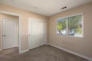 10527 Hollingsworth, San Diego, CA 92127 - Photo 19