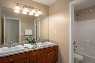 10527 Hollingsworth, San Diego, CA 92127 - Photo 23