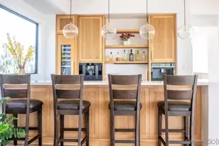 8433 Prestwick Dr, La Jolla, CA 92037 - Photo 23