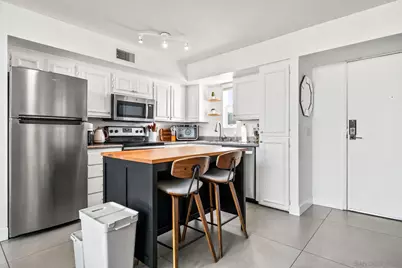  221 Island Ave #503, San Diego, CA 92101 - Photo 9