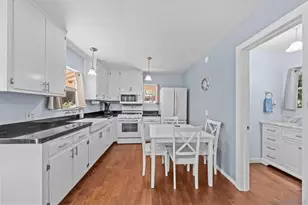 52910 Cedar Dr, Idyllwild, CA 92549 - Photo 13