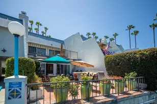 37 Antigua Ct, Coronado, CA 92118 - Photo 1