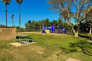 9939 Crestlane Ct, Spring Valley, CA 91977 - Photo 33