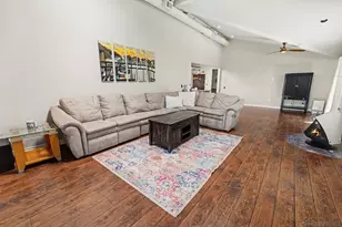 9939 Crestlane Ct, Spring Valley, CA 91977 - Photo 11