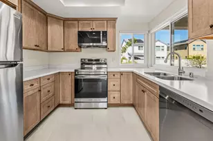 1320 La Mirada Ave, Escondido, CA 92026 - Photo 11