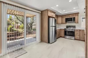 1320 La Mirada Ave, Escondido, CA 92026 - Photo 9