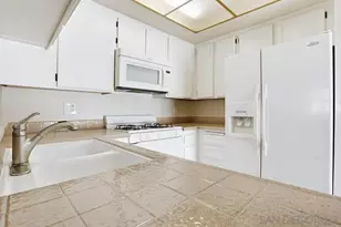 333 N Melore Dr, Vista, CA 92083 - Photo 15