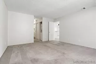 333 N Melore Dr, Vista, CA 92083 - Photo 21